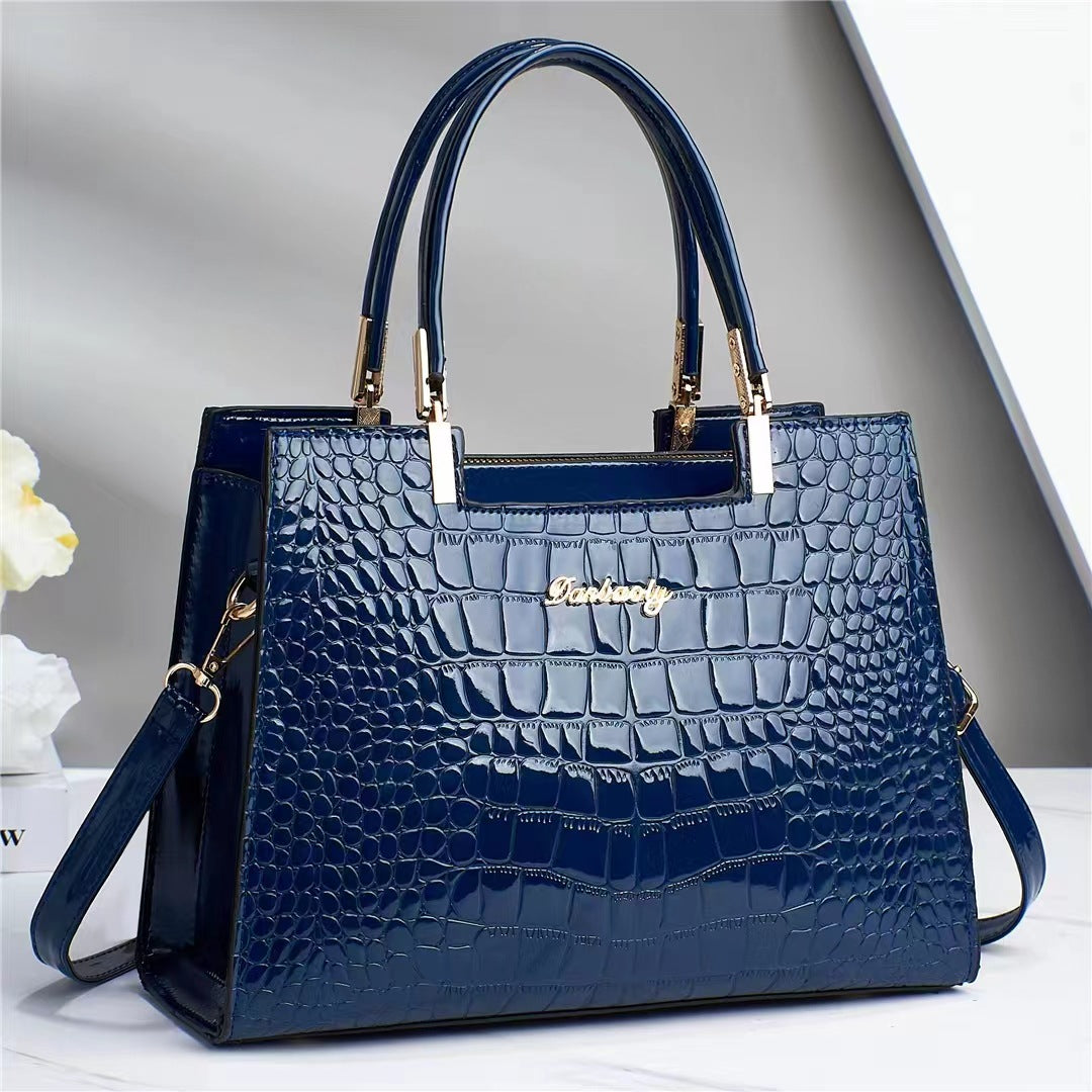 Women's crocodile pattern shoulder bag